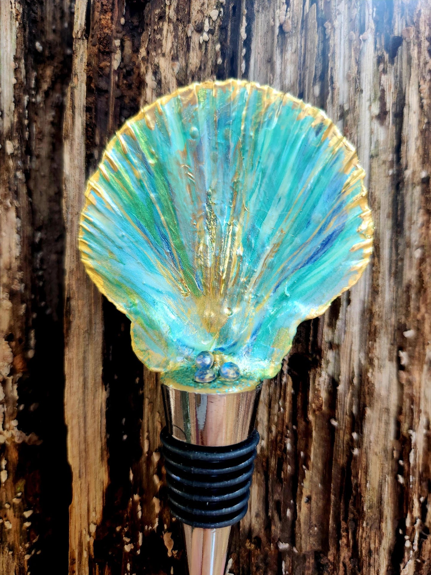 Bottle Stopper, Handpainted Scallop Shell Bottle Stopper,  Barware,  Gift,  Coastal,  Housewarming, Beach, Blue,  Gold